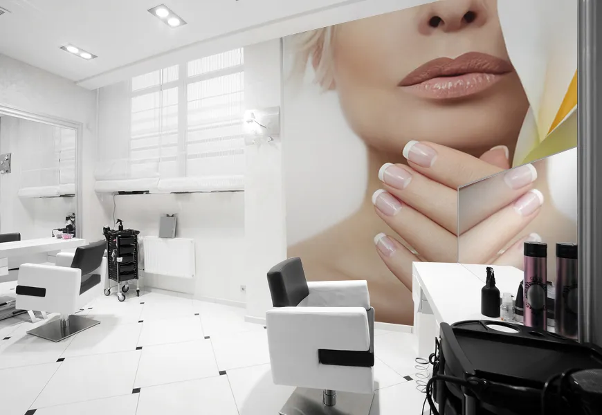 کاغذ دیواری سه بعدی آرایشگاه زنانه طرح صورت و ناخن