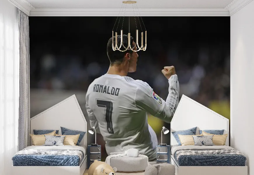 پوستر ورزشی برای اتاق خواب پسرانه طرح خوشحالی رونالدو
